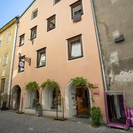 Apartment Old Town Studio